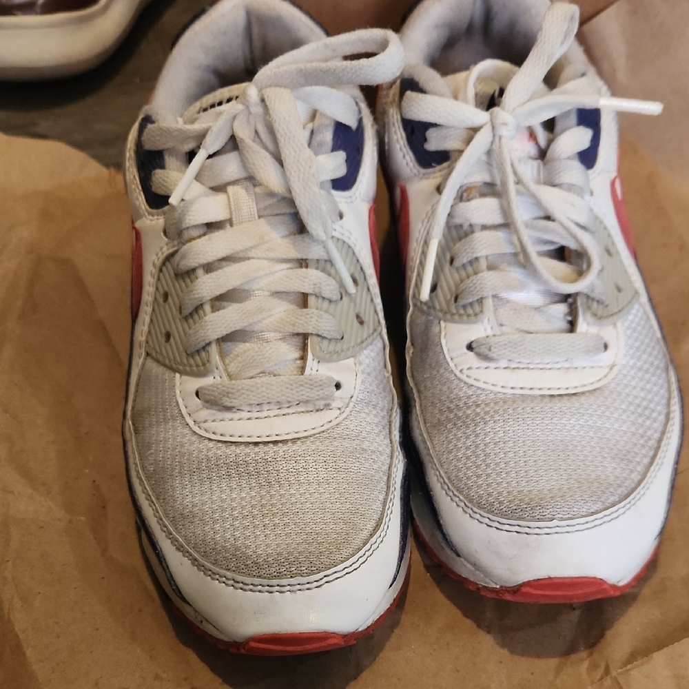 Nike AIR Max White and Red Sneakers